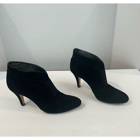 Adrienne Vittadini Women’s Black Suede Trippin Bootie Shoes Size 8M - Picture 3 of 10
